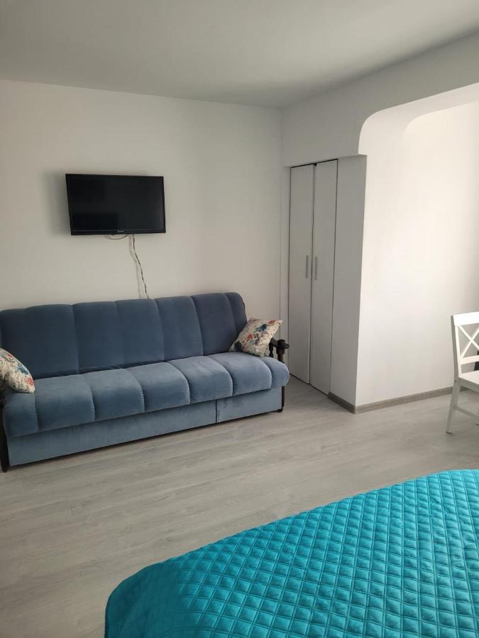 Zenlux Hotel Яш Екстериор снимка